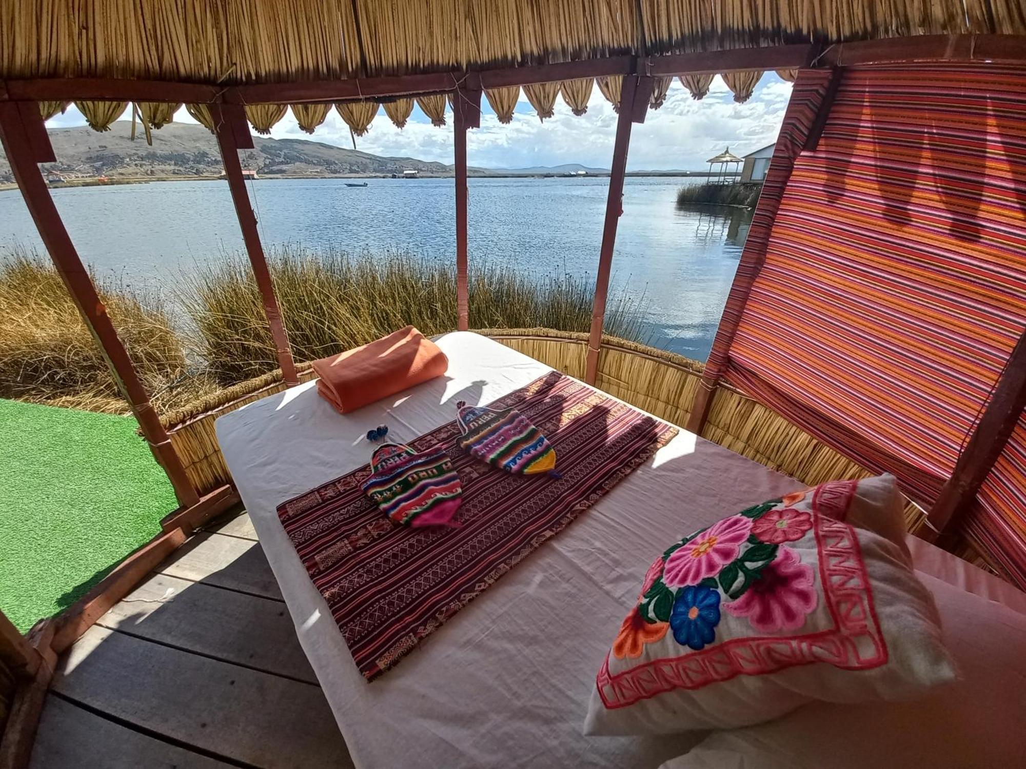 Hotel Uros Aruma-Uro On Uros Floating Islands Puno Exteriér fotografie